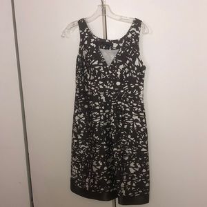 Silk dress in cream and olive